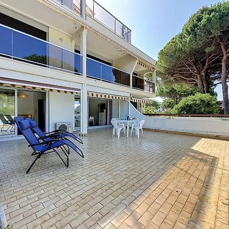 Apartment Le Golfe Vermeil-2 By Interhome